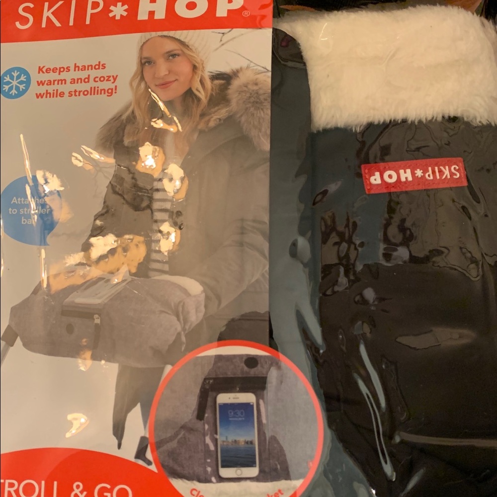 Skip Hop Hand Muff